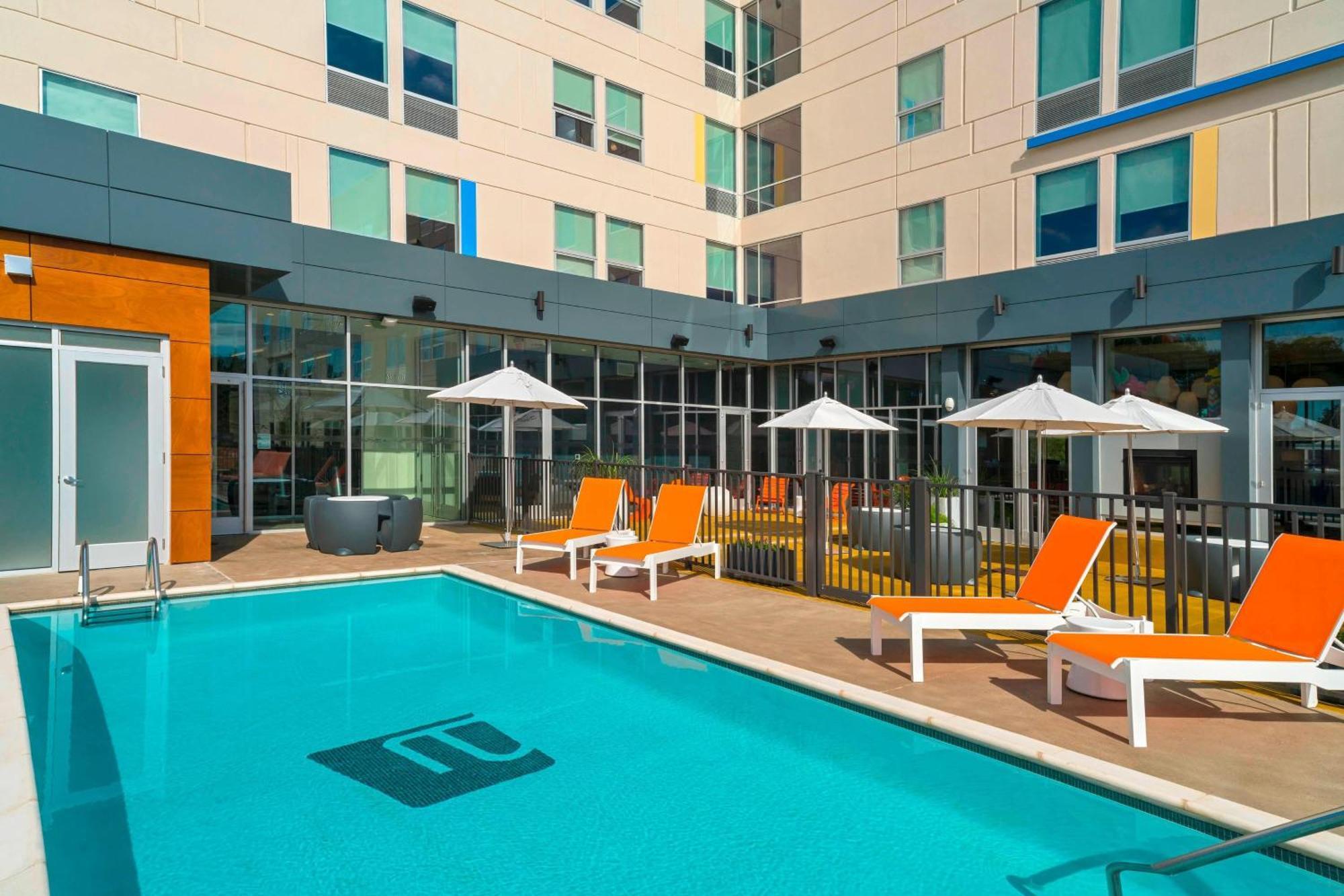 Aloft College Station Hotel Eksteriør billede